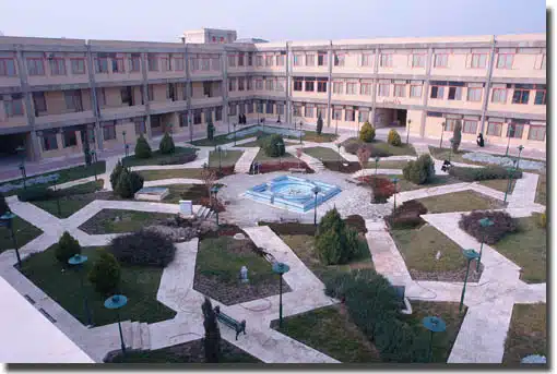 Shahed_University_Overview_of_Managment_College